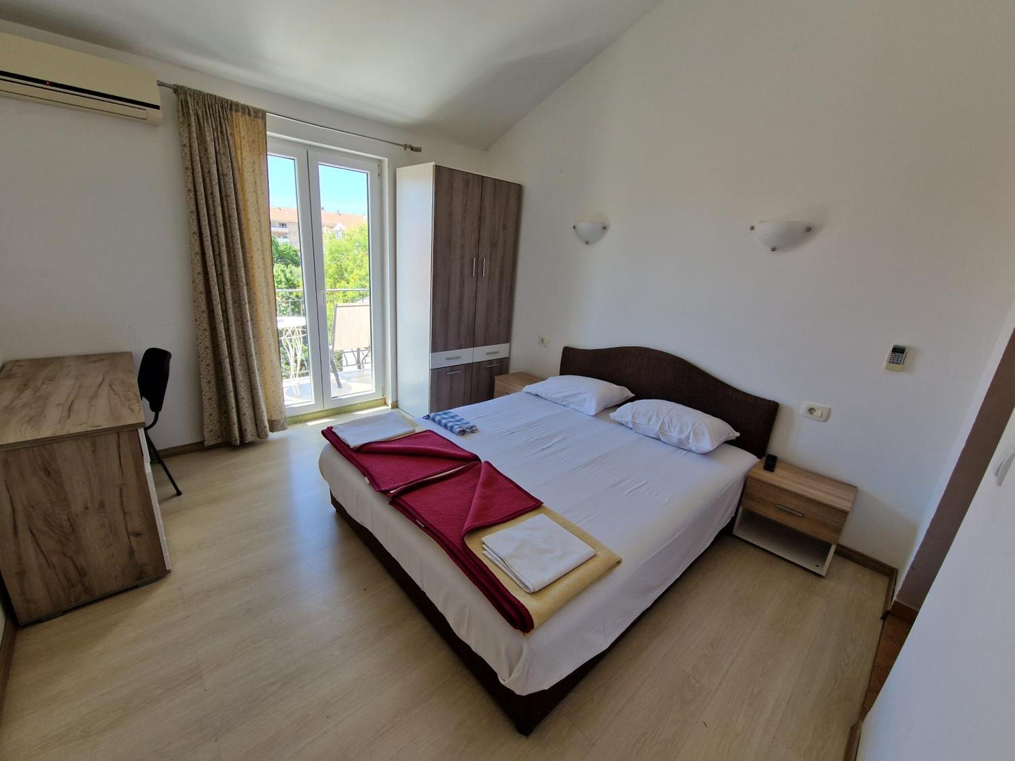 Guest House Damjana Budva Bagian luar foto