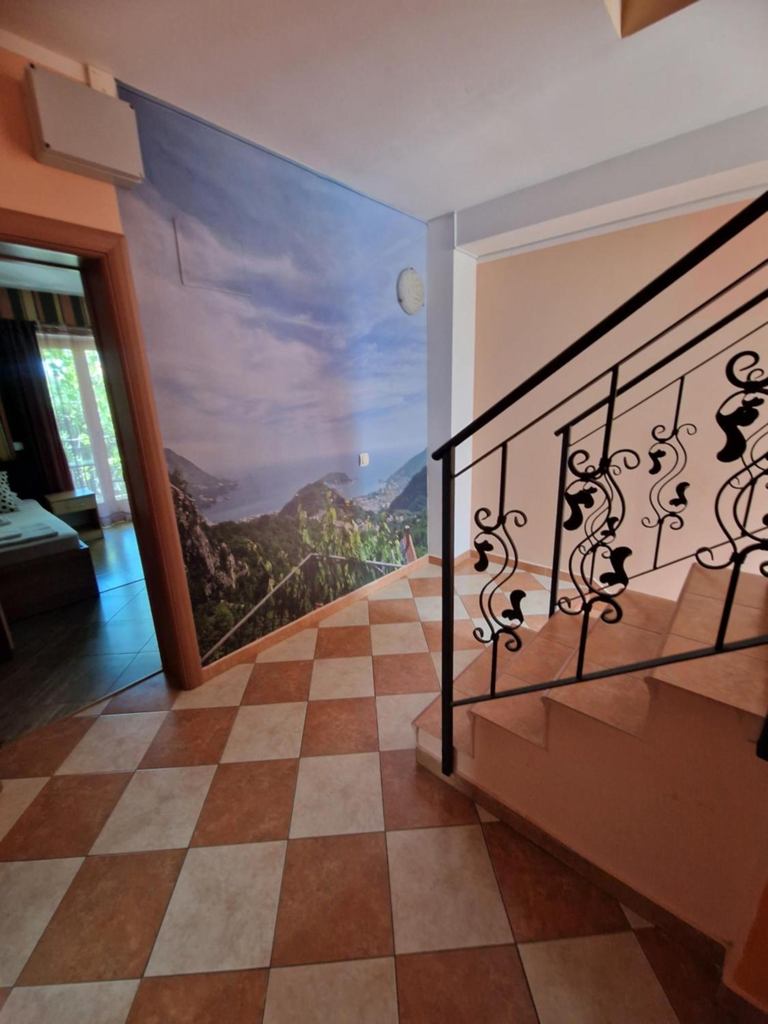 Guest House Damjana Budva Bagian luar foto