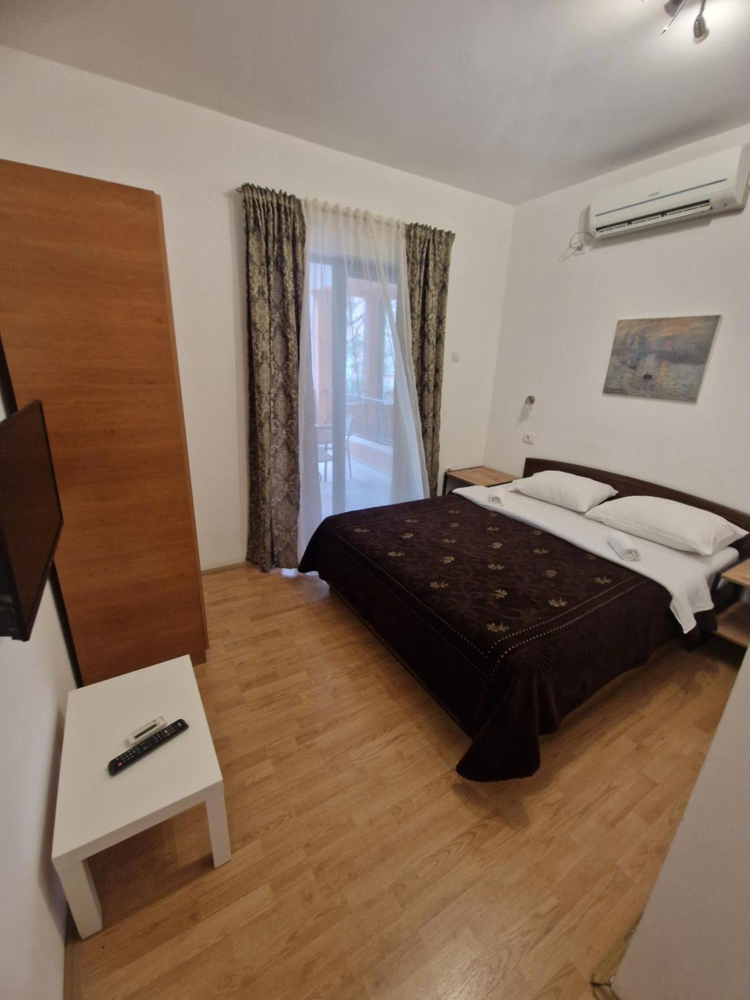 Guest House Damjana Budva Ruang foto